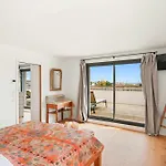 Nyaraló Modern Duplex With Jacuzzi In Salins-les-bains Hyères
